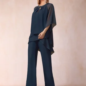Ensemble Deux PiècesEn Mousseline de Soie à Manches 3/4 avec Strass et Ajouré