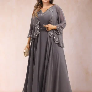 Robe de Mère de la Mariée Grande Taille Deux PiècesCoupe A-Line/Princess à Col En V et Manches 3/4 avec Appliques