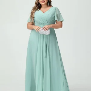 Forme Princesse Col en V Manches courtes Mousseline de soie Fendue sur le côté Grande taille Robes de demoiselle d'honneur avec poches Ceinture